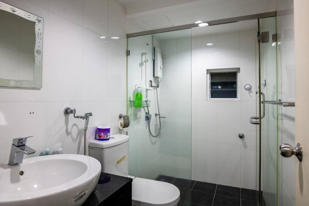 2Bedrooms Maritime Luxury Seaview Suite 2-10Pax Jelutong Exterior photo
